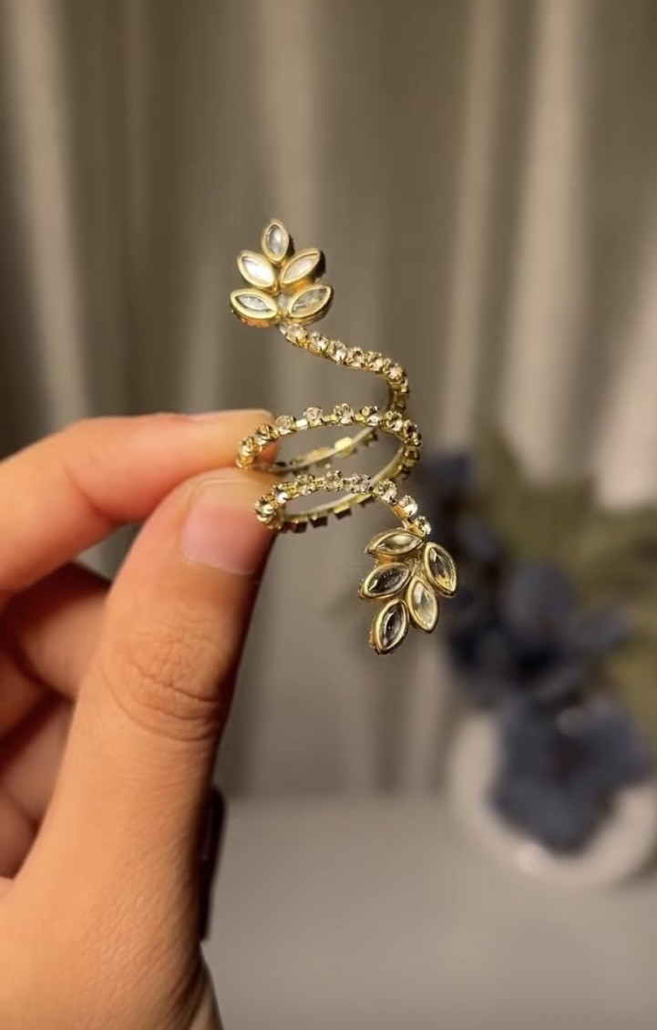 Kundan ring